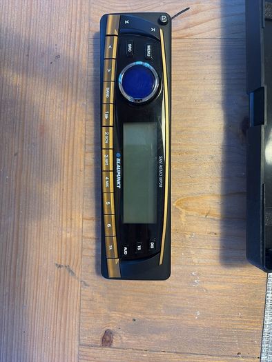 Blaupunkt MP28 Faceplate