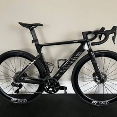 2025 Canyon Aeroad CFR Dura Ace Di2 road bike