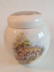Vintage Sadler Ceramic Ginger Jar