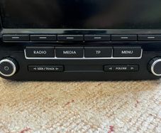 VW passat radio
