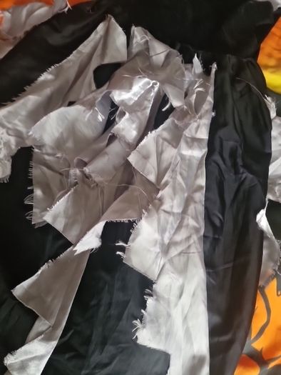 costumes
