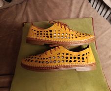 Coco & Apricot ladies flats size