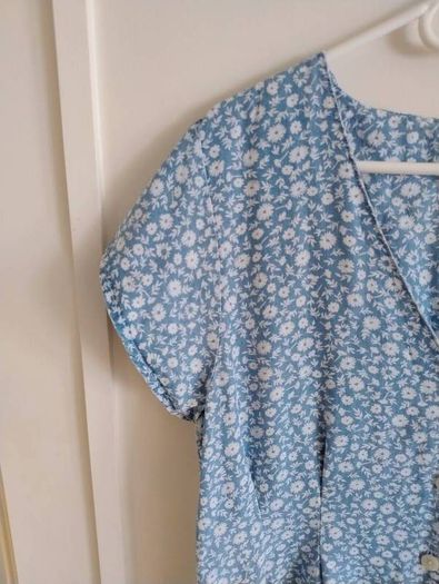Ladies floral cotton button down dress UK size 14 in very good condition with no issues FREE STANDARD POSTAGE INCLUDED