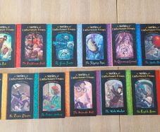 A Series of Unfortunate Events by Lemony Snicket - 13 Book Collection