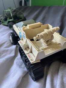 action force snowcat