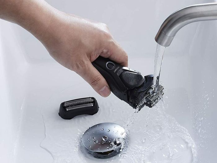 Panasonic Wet & Dry Electric 3-Blade Shaver