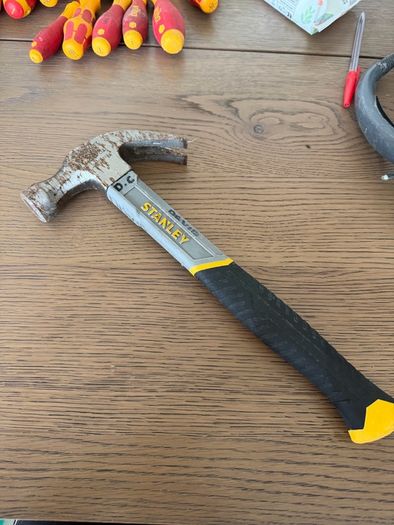 Stanley Hammer 20 oZ