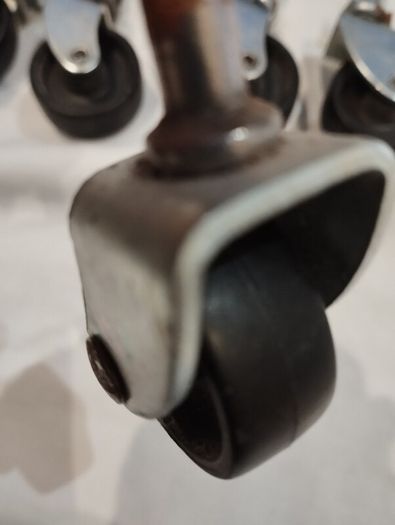 Castors