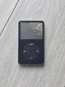 iPod 5th Gen Classic 30gb (Free Post)
