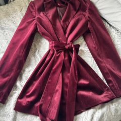 V by Very velvet toe blazer