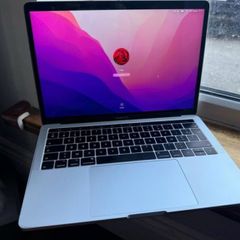 macbook pro 2018