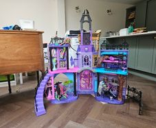 Monster High School with dolls