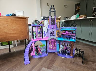 Monster High School with dolls