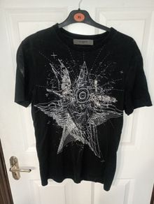 Givenchy graphic t-shirt size medium