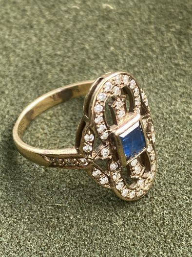 Ring Gold Sapphire Diamond Ring