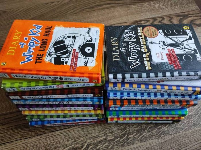 17x Diary of a Wimpy Kid  by Jeff Kinney, Age 9+