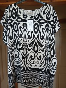 Women's blouse size 14/16