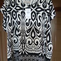 Women's blouse size 14/16