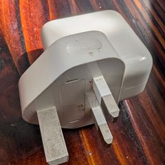 Genuine Apple 12W USB Power Adapter