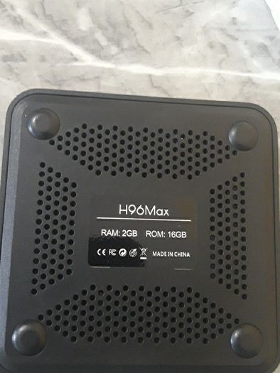 Android TV Box. Google TV. Plug and watch movies. Ram 2GB. Rom 16gb. Brand new.