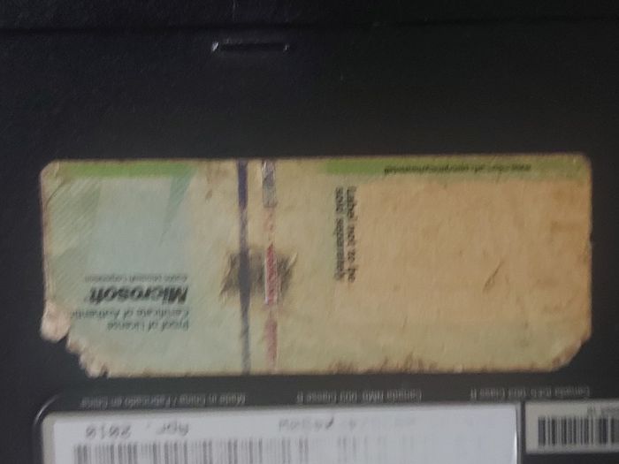 Samsung R530, Red, Intel Pentium Dual Core CPU T4400, 2.2GHz, Windows 7 Ultimate 32 bit, 4GB Ram, 150GB HDD, Opera, Chrome and VLC