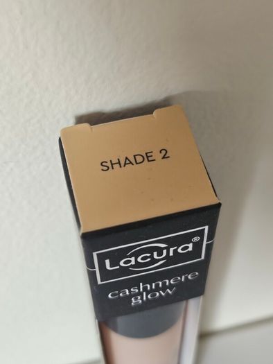 Cashmere glow luminous concealer  New
