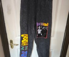 Boys in the hood joggers size small