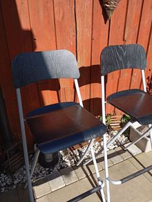 Bar chairs