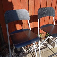 Bar chairs