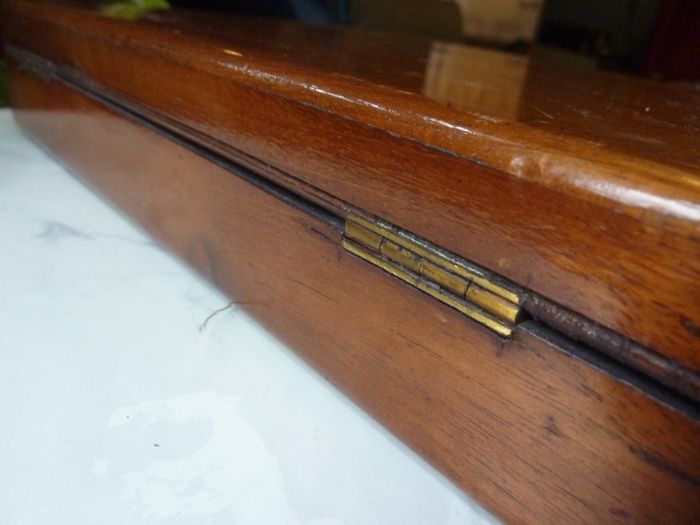 Antique Walker and Hall Silver Plate Fish Knives and Forks. Set of 6 in Fitted Wooden Box