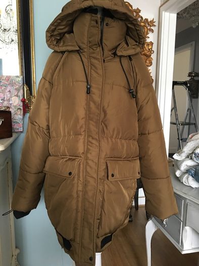 Zara capsule collection puffer jacket. S-M