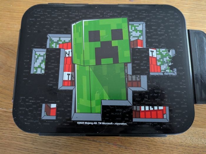 Minecraft lunch box