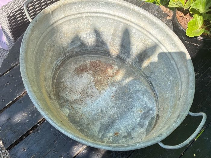 Vintage Galvanised Oval Wash Tub or Planter