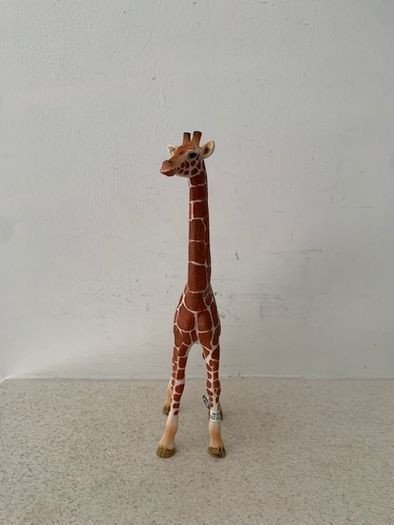 Schleich Giraffe NEW
