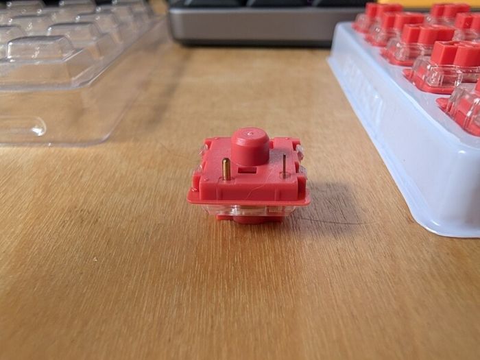 Gateron low profile keyboard switches (Cowberry, linear, 84 switches)