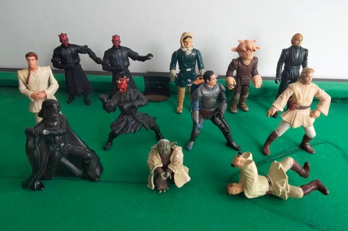 Star Wars figures