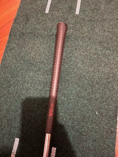 Wilson golf iron set