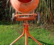 Cement mixer