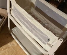 SnuzPod 4 Bedside Crib or CoSleeper in Excellent Condition