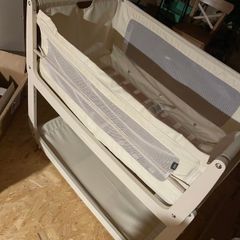 SnuzPod 4 Bedside Crib or CoSleeper in Excellent Condition