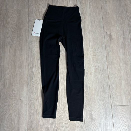 Lululemon set size 6