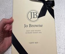 Jo Browne (present idea)