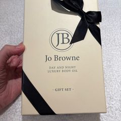 Jo Browne (present idea)