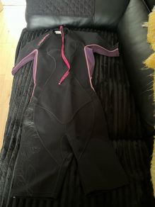 Girls wetsuit size 64cm / 67cm