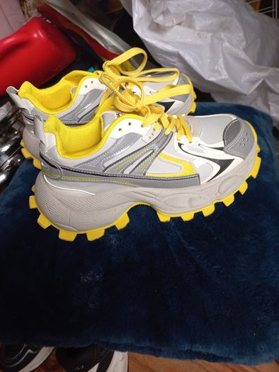 Cool Sneakers