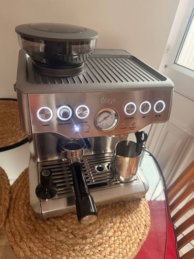 Sage Barista Express Coffee Machine