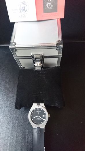 L.bruat Swiss Made Gents Watch