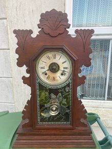 Gingerbread clock free postage