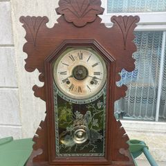 Gingerbread clock free postage
