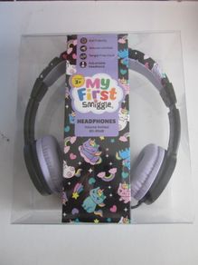 Brand New Smiggle My First Headphones